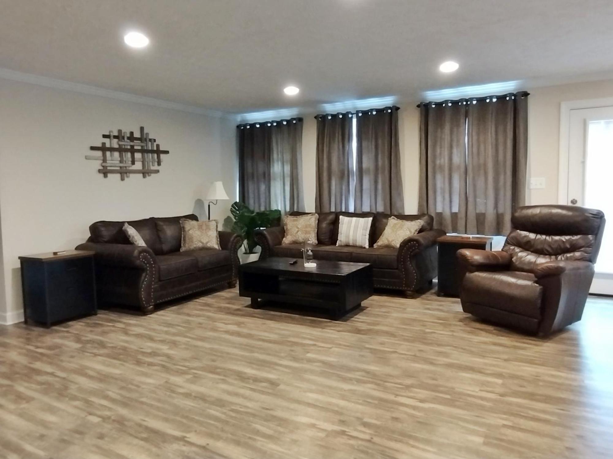Backwoods Family Getaway! 3 Bedroom House! Yanceyville Esterno foto